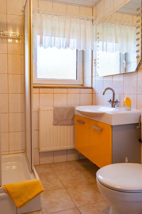 Dreiseitenhof Ferienwohnung Kuenzel Tharandt Exterior foto